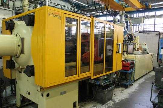 Electric Injection Molding Machine-1